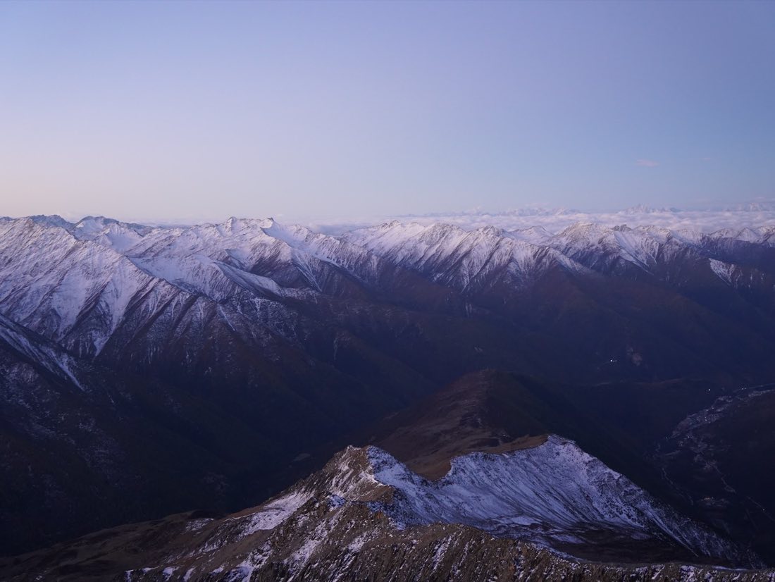 俯瞰大橫斷山脈